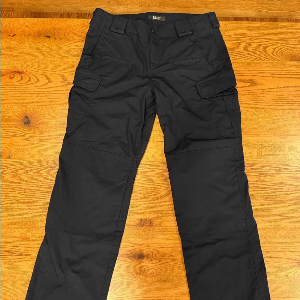 Ladies 5.11 Tactical NEW without tags Stryke Midrise pants Navy Blue size 12